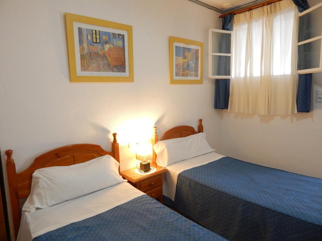 Hostal Fantoni Cádiz Cameră foto