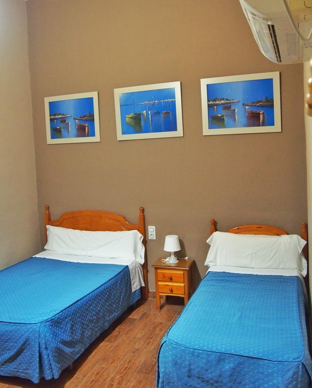 Hostal Fantoni Cádiz Exterior foto
